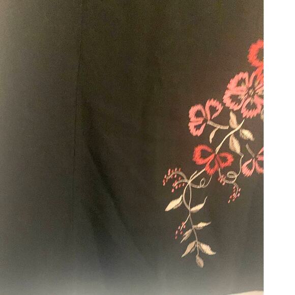 Ann Taylor Artsy Wool Skirt 4P Black Embroidered Floral A Line Side Zip Boho - Picture 6 of 9